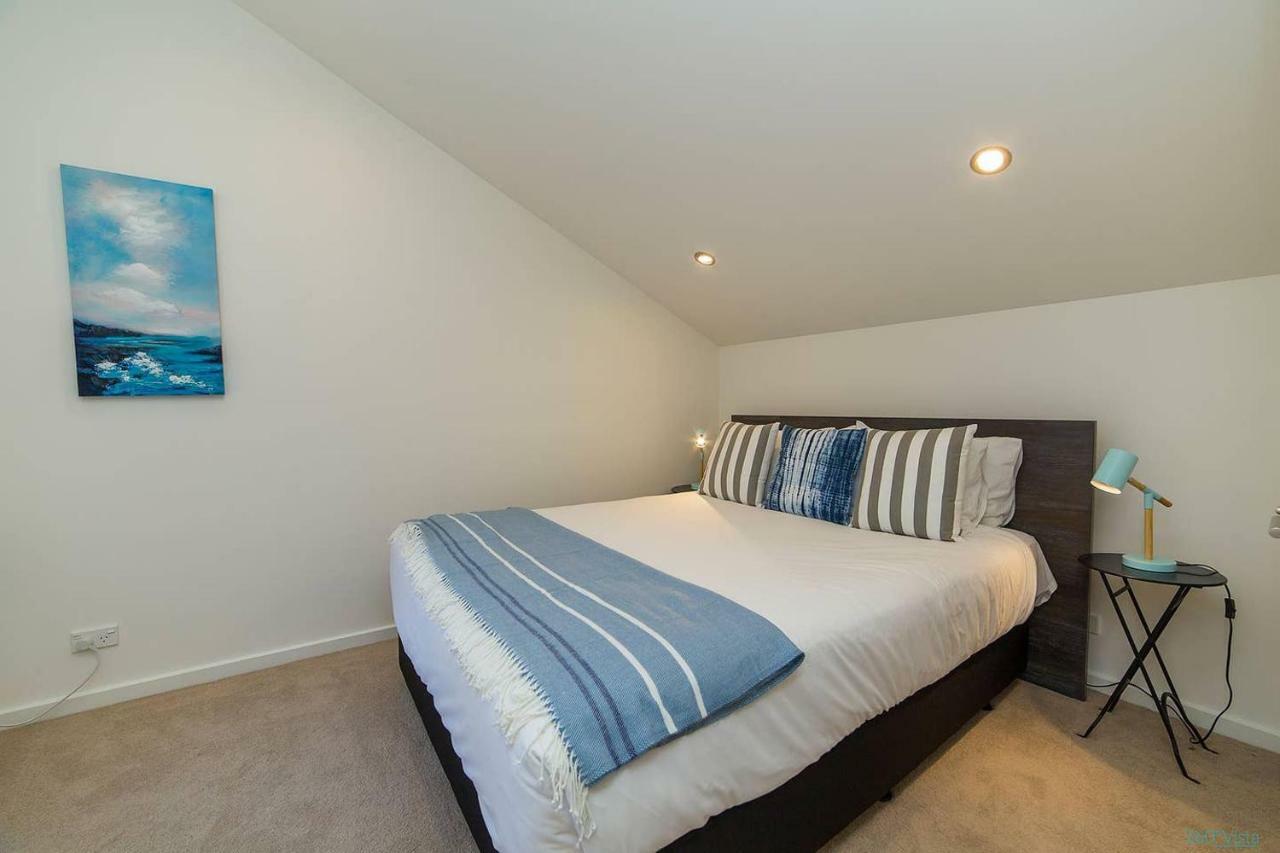 Executive Living In Bluewater - 3 Bedroom Apartment ควีนส์ทาวน์ ภายนอก รูปภาพ