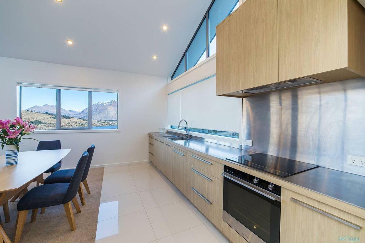 Executive Living In Bluewater - 3 Bedroom Apartment ควีนส์ทาวน์ ภายนอก รูปภาพ